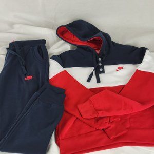 Women Nike Joggers set